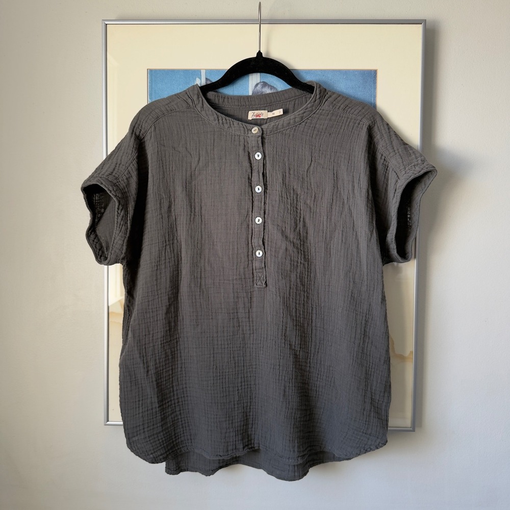 Coastal Faherty Organic Cotton Double Gauze Henley Boxy Short Sleeve Top Grey M
